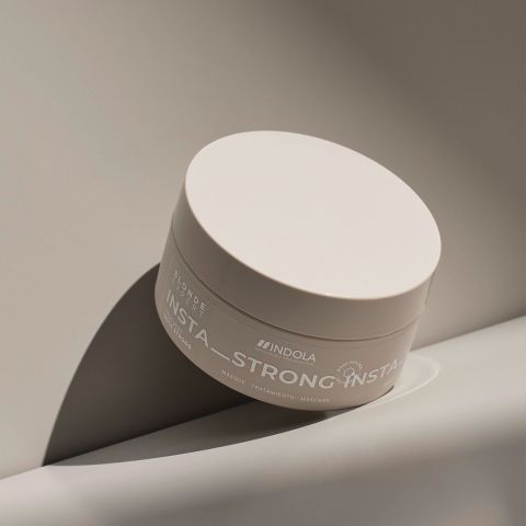 Indola - Blonde Expert - InstaStrong Treatment