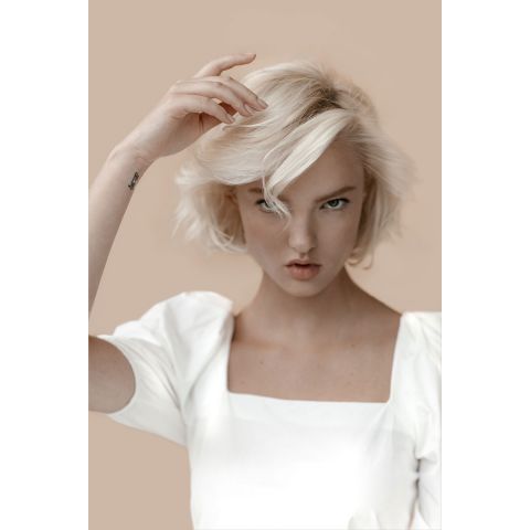 Kérastase - Blond Absolu Bain Lumière - Conditioning Shampoo for Discolored Hair