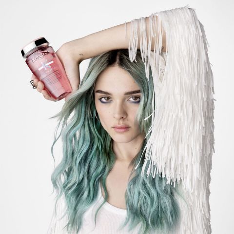 Kérastase - Chroma Absolu Bain Riche Respect Shampoo for Medium to Thick Colored Hair - 250 ml