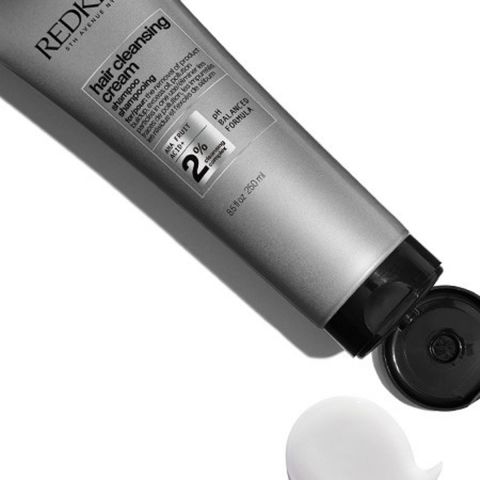 Redken - Hair Cleansing Cream Shampoo for All Hair Types